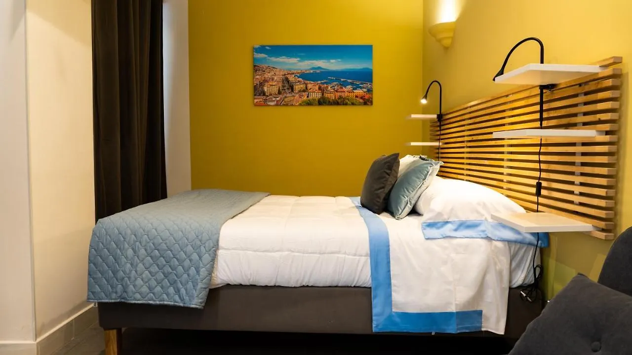Real Passeggio Di Napoli Bed & Breakfast Italy
